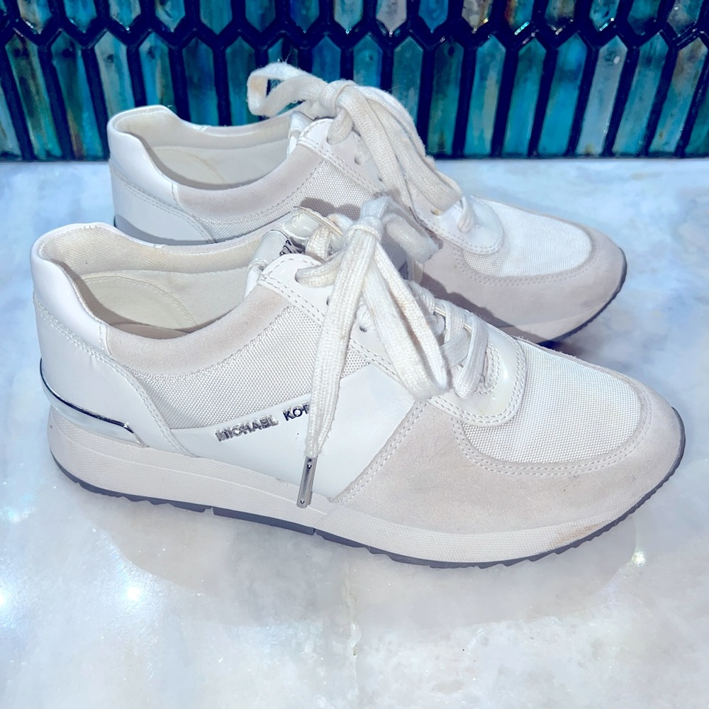 Michael Kors Women's Size 5.5 Sneaker Shoe White Tennis